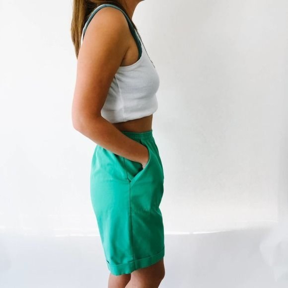 Vintage Elastic High Waisted Green Shorts - Picture 4 of 8